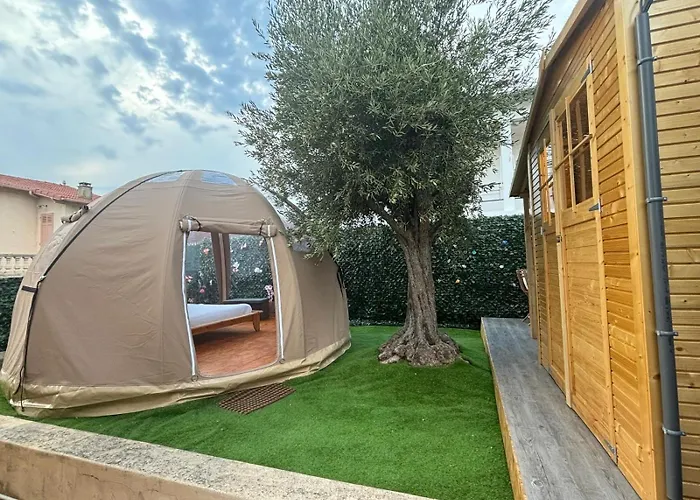 Glamping Dome